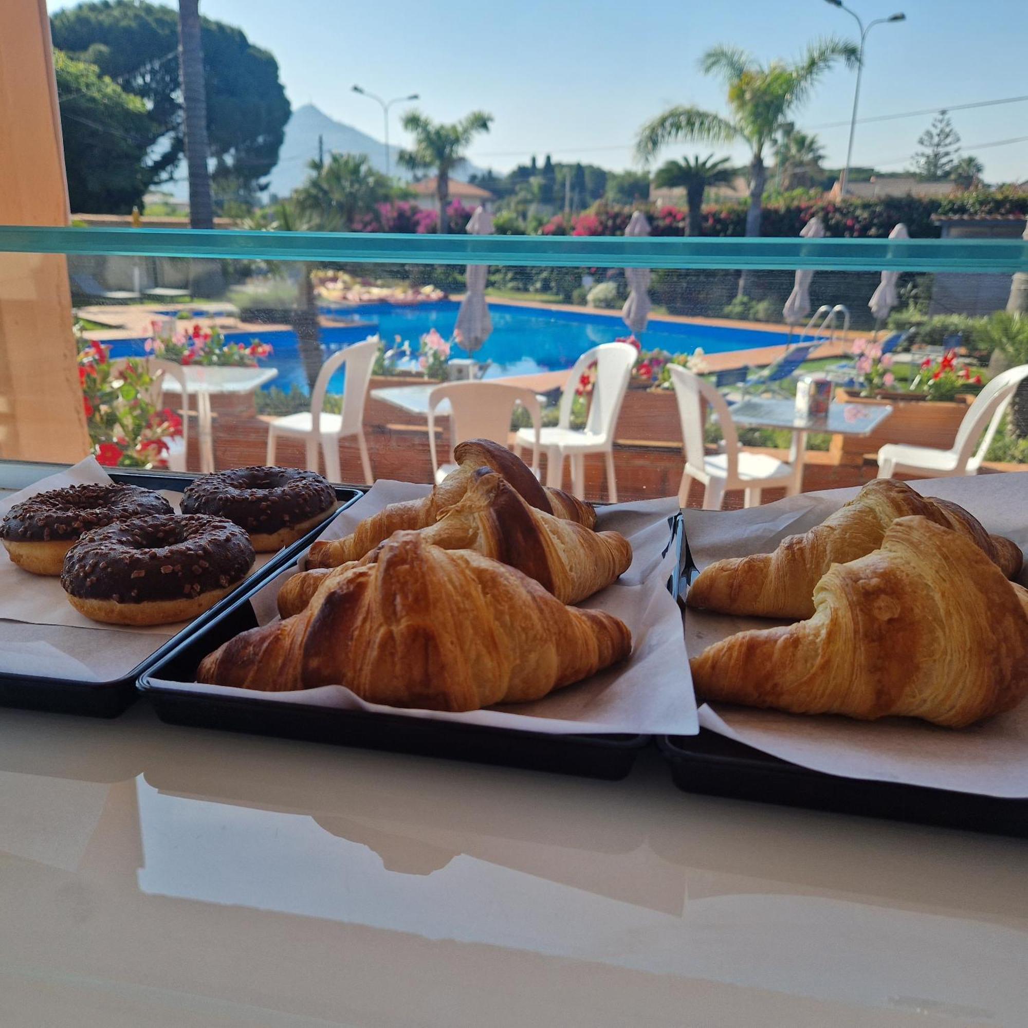 Villa Rosa Luxury Apartment Mondello Kültér fotó