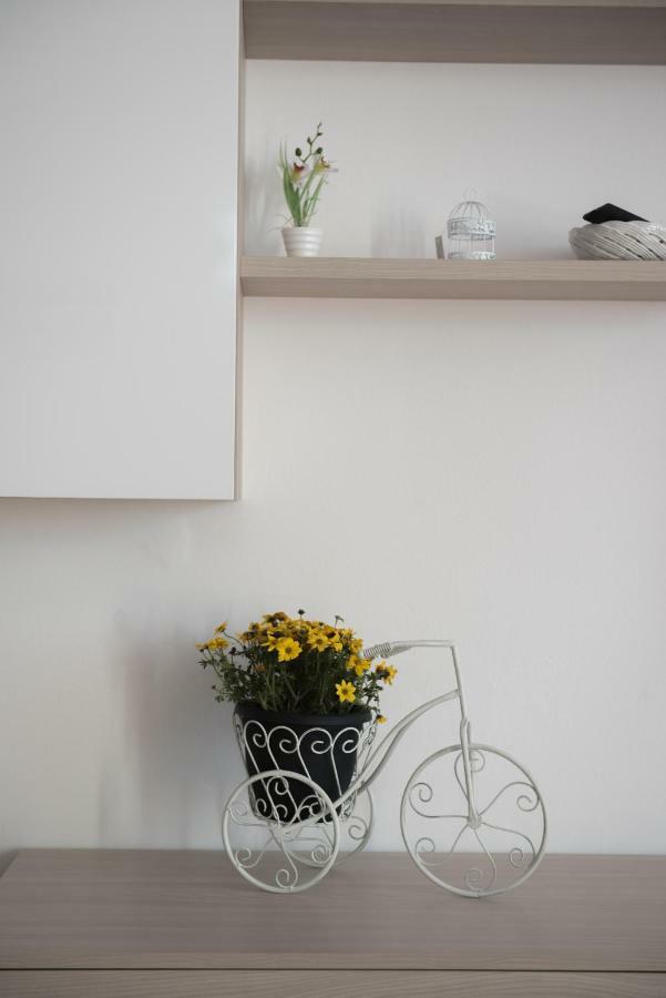 Villa Rosa Luxury Apartment Mondello Kültér fotó